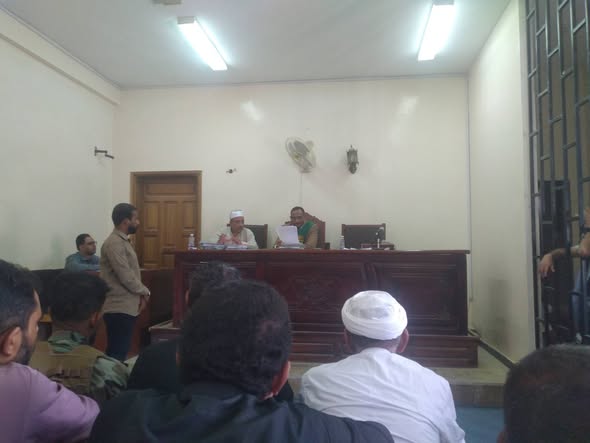 محكمة تريم تعقد جلستها العلنية الأخيرة لمحاكمة المتهم في جريمة قتل المجني عليه/صادق الكبش