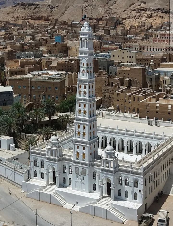 تريم مدينة العلم .. لا للإزعاج حتى الفجر