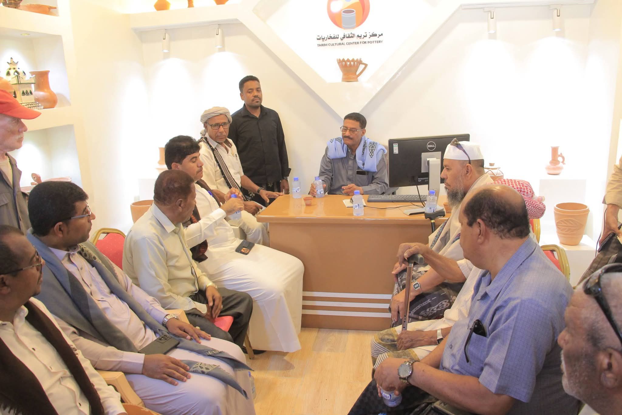 مدير عام تريم يفتتح مركز تريم الثقافي للفخاريات بحلته الجديدة.